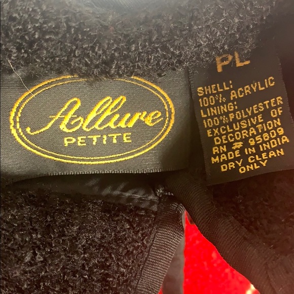 Vintage Allure Jacket - Picture 6 of 6